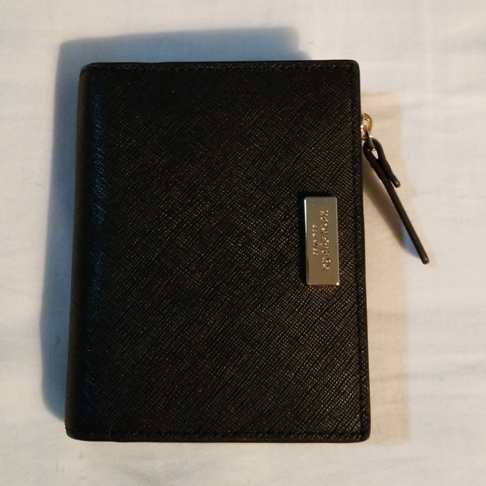 BNWT Kate Spade Shawn Wallet